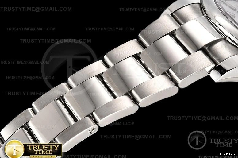 0823 UrbanChic RDJ0345E – DateJust 36mm 717